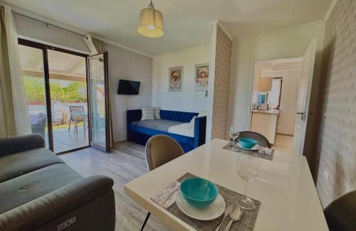 Balatonalmadi Villa | Azur Villa - Panoramic Escape