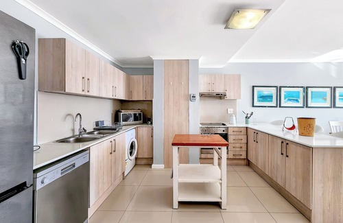 Big Bay Apartment | Azure 31 On Big Bay
