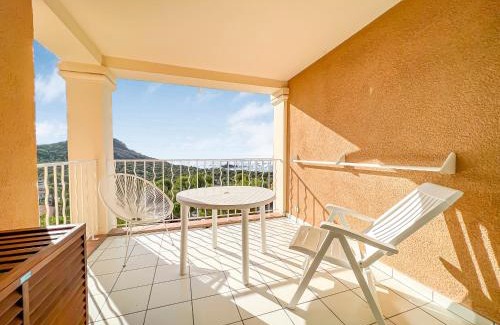 Le Dramont Apartment | Azure Escape