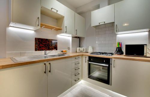 Swanage Apartment | Azure