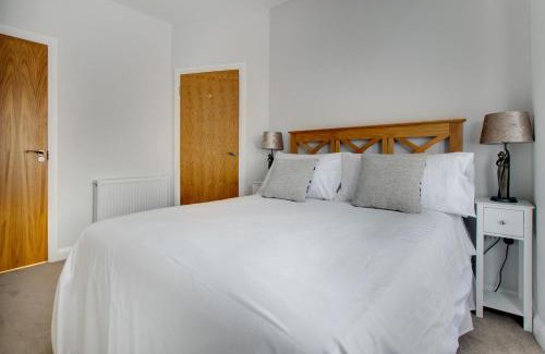 Swanage Apartment | Azure