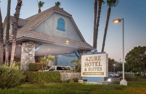 Ontario Hotel | Azure Hotel&Suites Ontario Trademark Collection by Wyndham