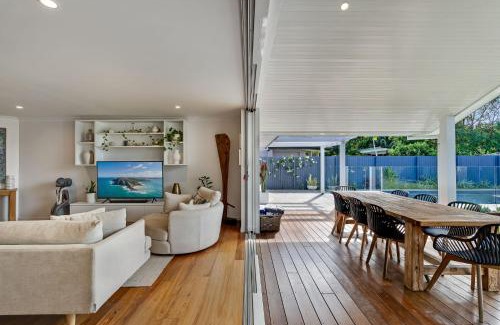 North Creek House | Azure Retreat