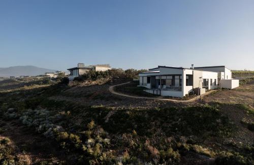 Fisherhaven Villa | Azure Retreat