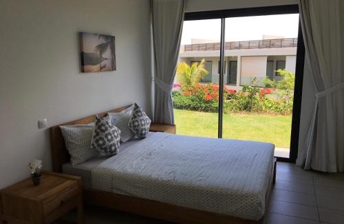 Roches Noires Apartment | Azuri Residence