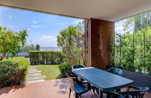 Padenghe sul Garda Apartment | Azzurro Apartment