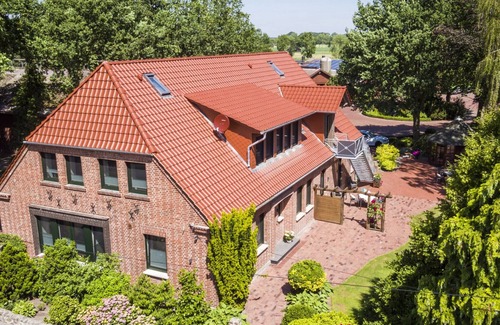 Dinklage Other | BünnerHof (Forest Levier)