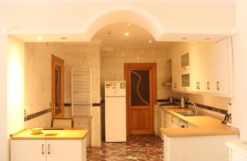 Adalar Apartment | Büyükada Apart Hotel - Karadağ Apart