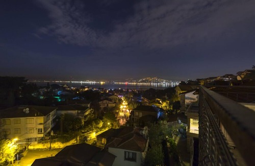 Adalar Apartment | Büyükada Apart Hotel - Karadağ Apart