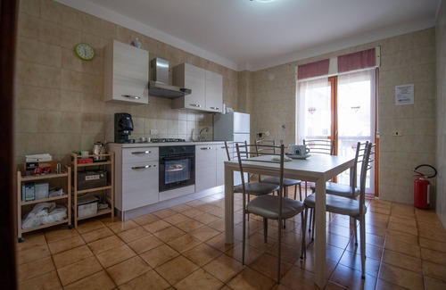 Caserta Bed & Breakfast | B&B A Casa Di Amici