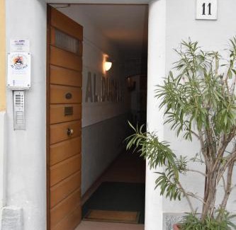 Oltretorrente Apartment | B&B AL DUCALE and APARTMENTS