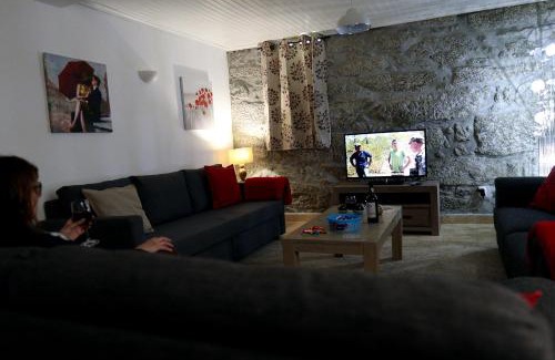 Tabua Apartment | B&B Apartment, private with full kitchen Near Tabua