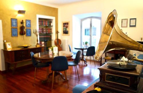 Ancona Bed & Breakfast | B&B Arts And Music