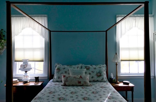 Canandaigua Bed & Breakfast | B&B at Oliver Phelps