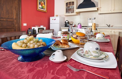 Corso dei Mille - Sant'Erasmo Bed & Breakfast | B&B Casa degli artisti