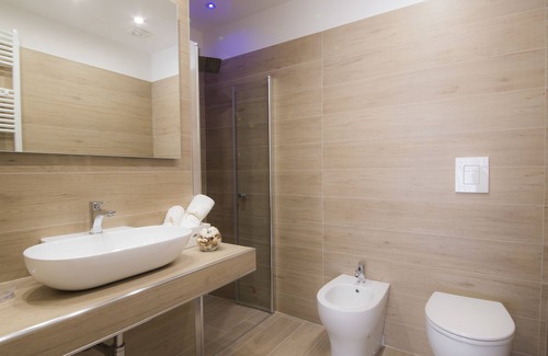 Salerno House | B&B Chérie - Centro di Salerno