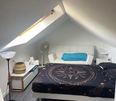 Asnieres-sur-Seine Bed & Breakfast | b&b du Clos Ménil