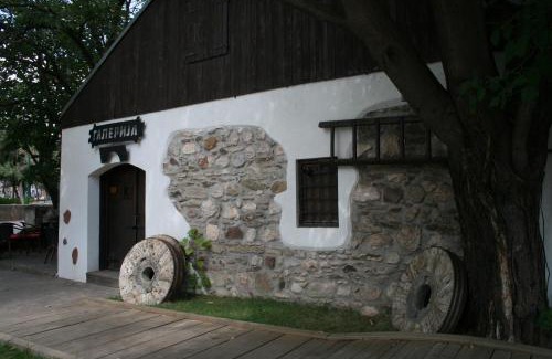 Paracin Bed & Breakfast | B&B Galerija Two Rooms
