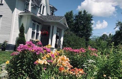 Lac-Brome Bed & Breakfast | B&B Hillhouse