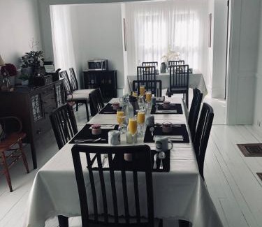 Lac-Brome Bed & Breakfast | B&B Hillhouse