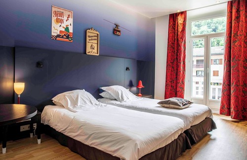 Brides-les-Bains Hotel | B&B HOME Brides-Les-Bains Les 3 Vallées