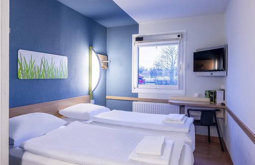 Benrath Hotel | B&B HOTEL Düsseldorf-Hilden