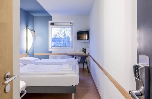Ratingen Hotel | B&B HOTEL Düsseldorf-Lintorf