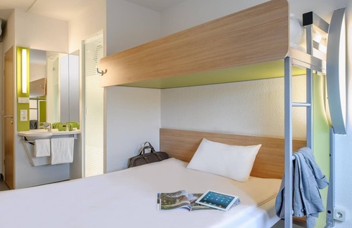 Ratingen Hotel | B&B HOTEL Düsseldorf-Lintorf