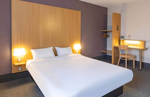 Saint-Jouan-des-Guerets Hotel | B&B HOTEL Saint-Malo Sud