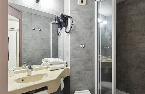 Chelles Hotel | B&B HOTEL Marne-la-Vallée Chelles