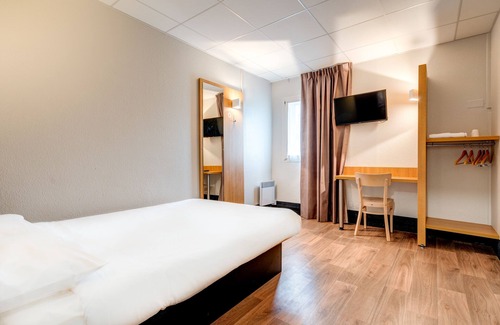 Rungis Hotel | B&B HOTEL Orly Rungis Aéroport