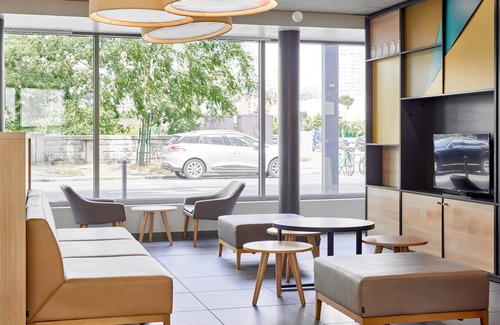 Petit-Ivry Hotel | B&B HOTEL Paris Italie Porte de Choisy