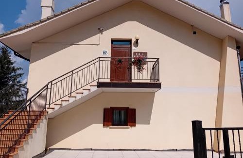 Rocca di Cambio Bed & Breakfast | B&B Il Narciso Blu