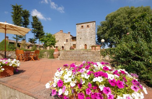 San Gimignano Bed & Breakfast | B&B La Torre - Fattoria di Larniano