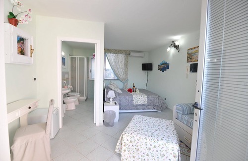 Castellammare di Stabia Bed & Breakfast | B&B Le Cycas