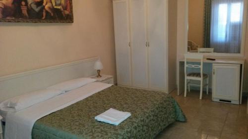 Brindisi Histotic Center Bed & Breakfast | B&B Manzoni Resort