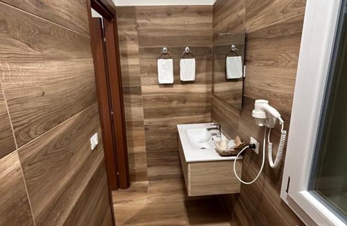 Navile Hotel | B&B Night City
