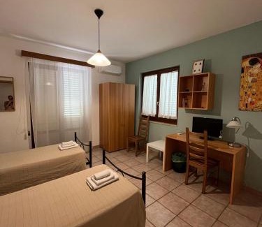 Leonforte Bed & Breakfast | B&B Pokerdassi