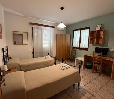 Leonforte Bed & Breakfast | B&B Pokerdassi