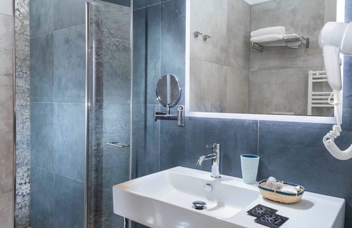 Rivazzurra Hotel | B&B Primrose Residence Hotel