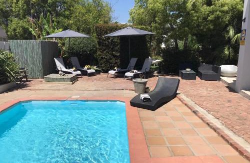 Drakenstein Bed & Breakfast | B&B Sauvignon Country Lodge