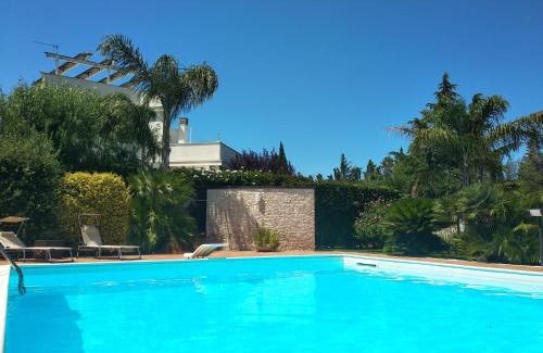 Trani Bed & Breakfast | B&B Valleluna