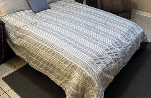 Shenandoah House | B Centrally located.13mi to LSU. Min from Woman’s.n