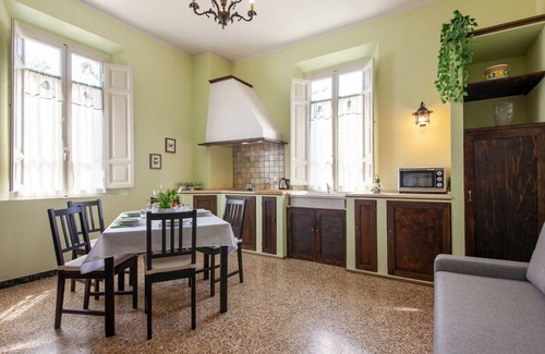 Orentano Apartment | B&G Corte Menconi - Ivy