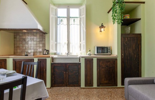 Orentano Apartment | B&G Corte Menconi - Ivy