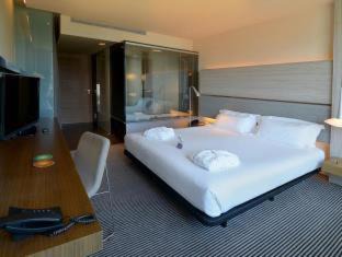 La Nova Esquerra de l'Eixample Hotel | B Hotel