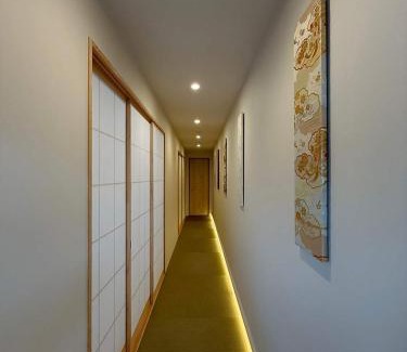 Hatsukaichi Apartment | b hotel Miyajima Omotesando - Sacred Island Stay 32