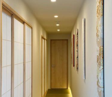 Hatsukaichi Apartment | b hotel Miyajima Omotesando - Sacred Island Stay 32