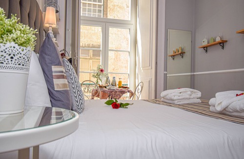 Santa Maria Maior Bed & Breakfast | B in B Lisbon Downtown Suites