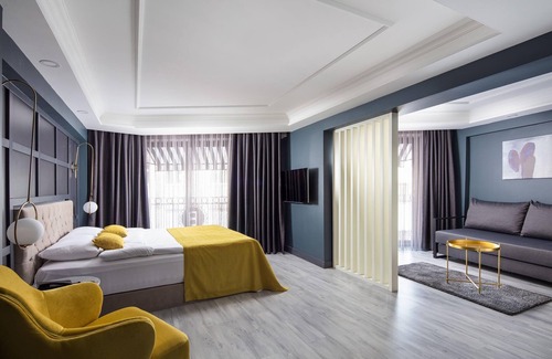 Old Town Hotel | B Loft Hotel Bursa